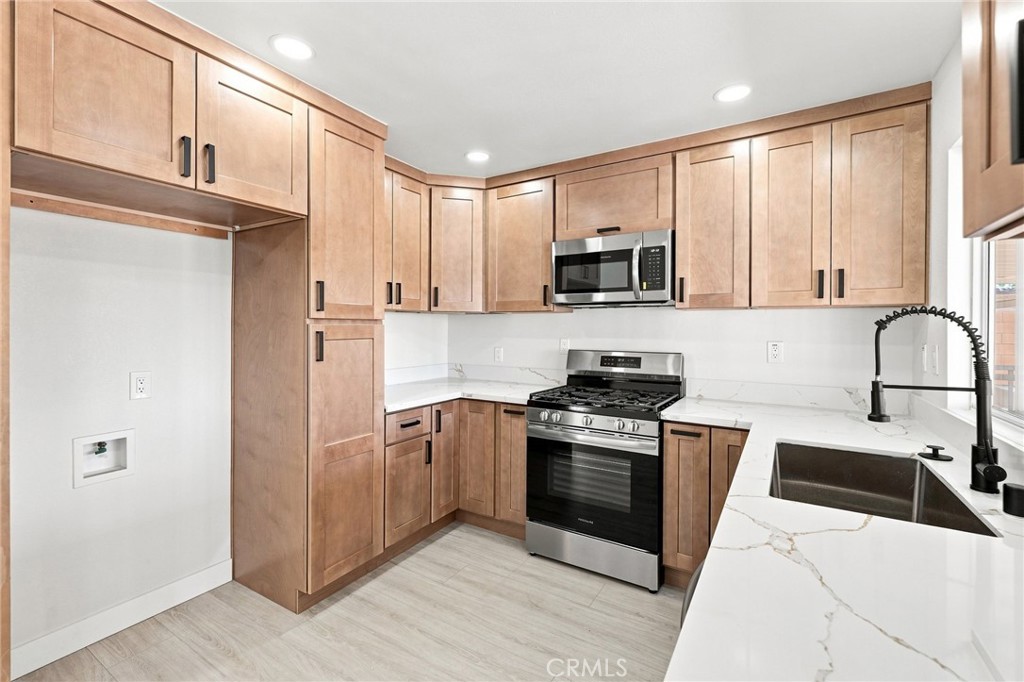 15363 Holly Property Photo 12
