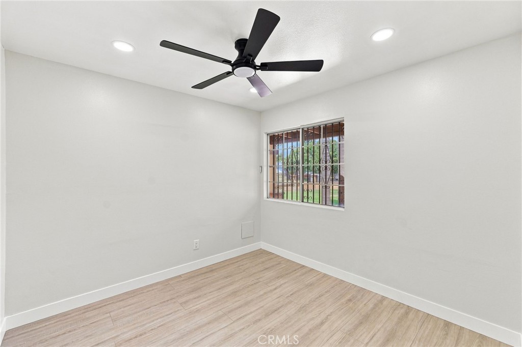 15363 Holly Property Photo 15