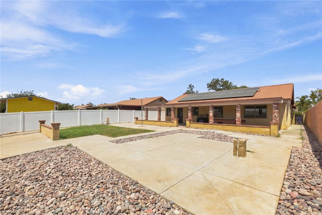 15363 Holly Property Photo 26