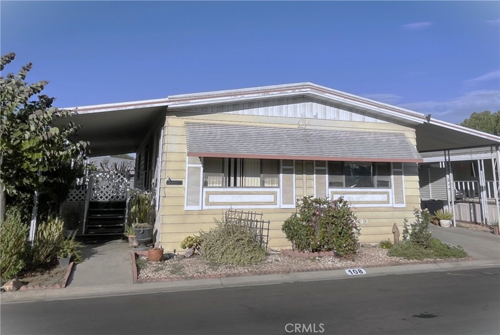 9391 California Avenue 108 Property Photo 1