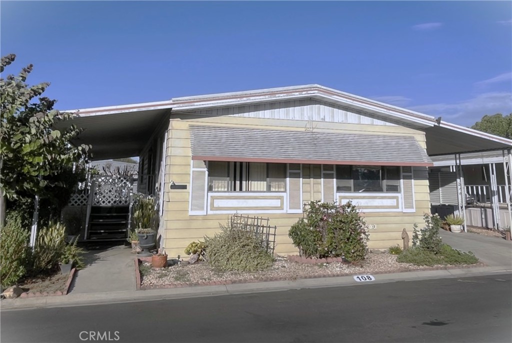 9391 California Avenue 108 Property Photo 1