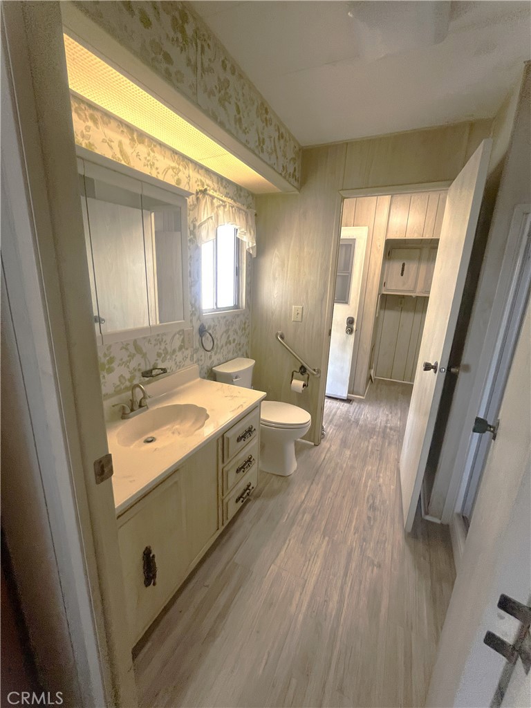 9391 California Avenue 108 Property Photo 10