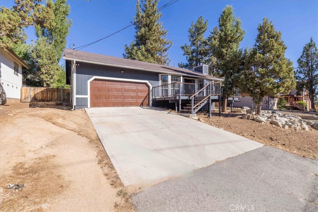381 San Martin Property Photo 7