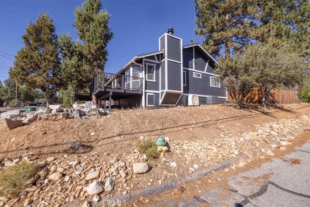 381 San Martin Property Photo 9