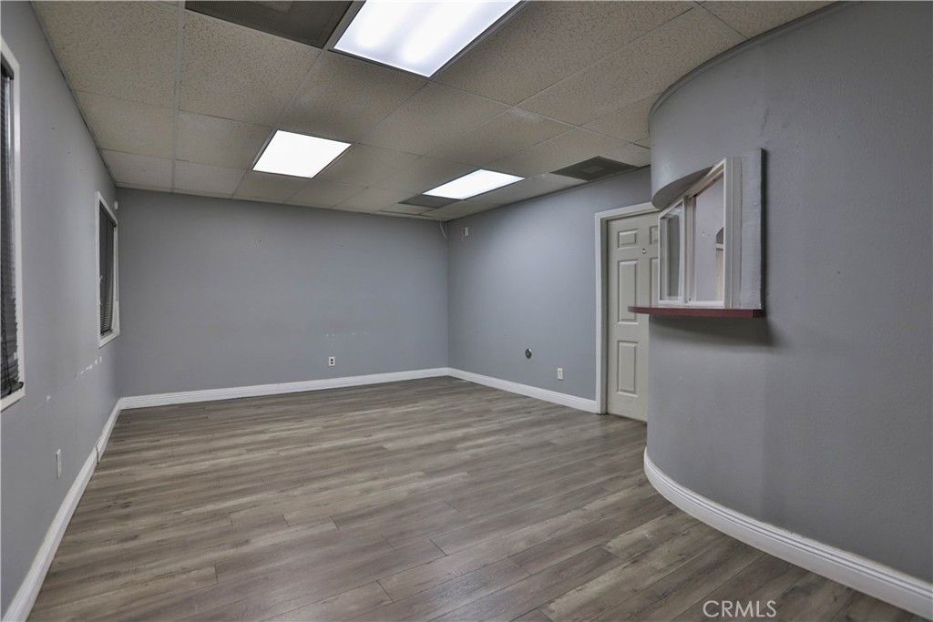 1305 W Arrow Property Photo 25