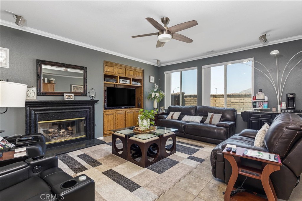 1180 Reisling Property Photo 8