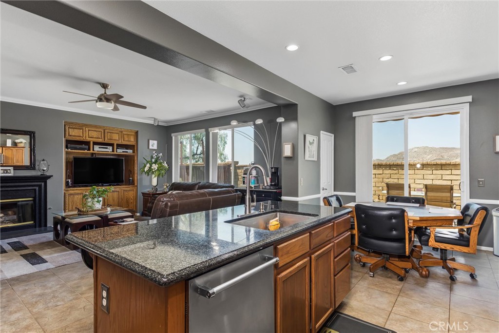 1180 Reisling Property Photo 16