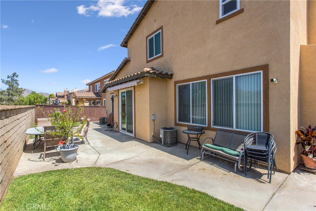 1180 Reisling Property Photo 35
