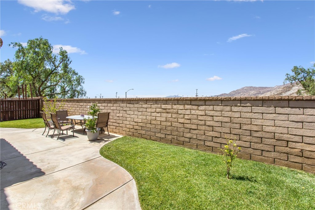 1180 Reisling Property Photo 37