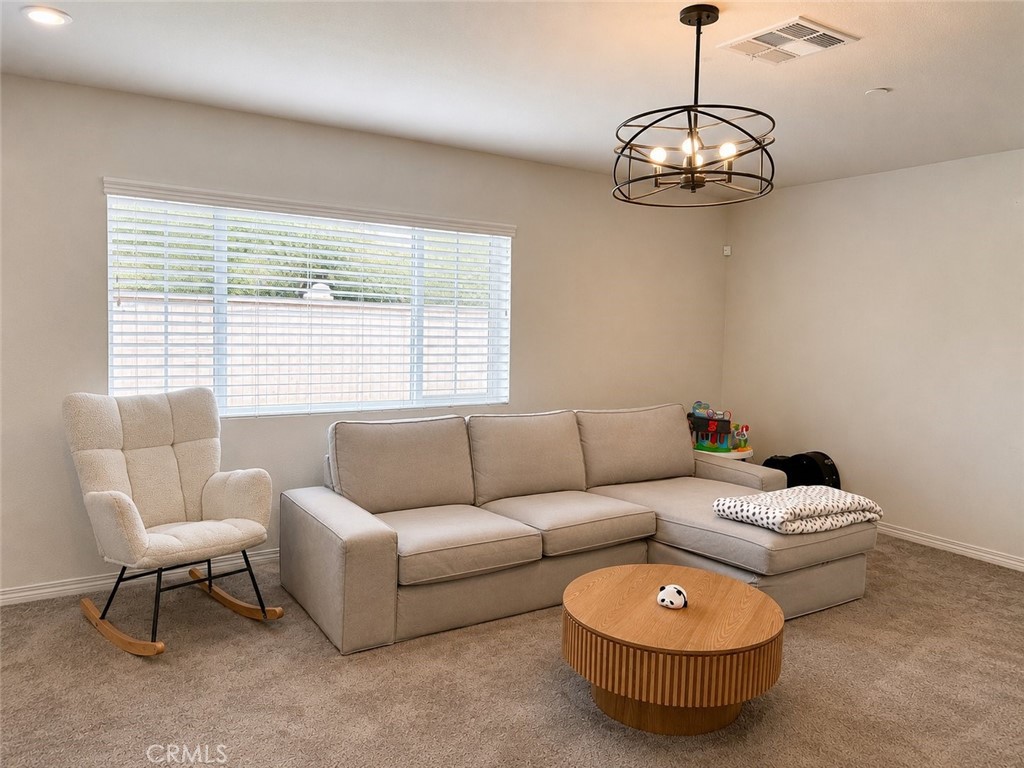 5156 Rowel Street Property Photo 3