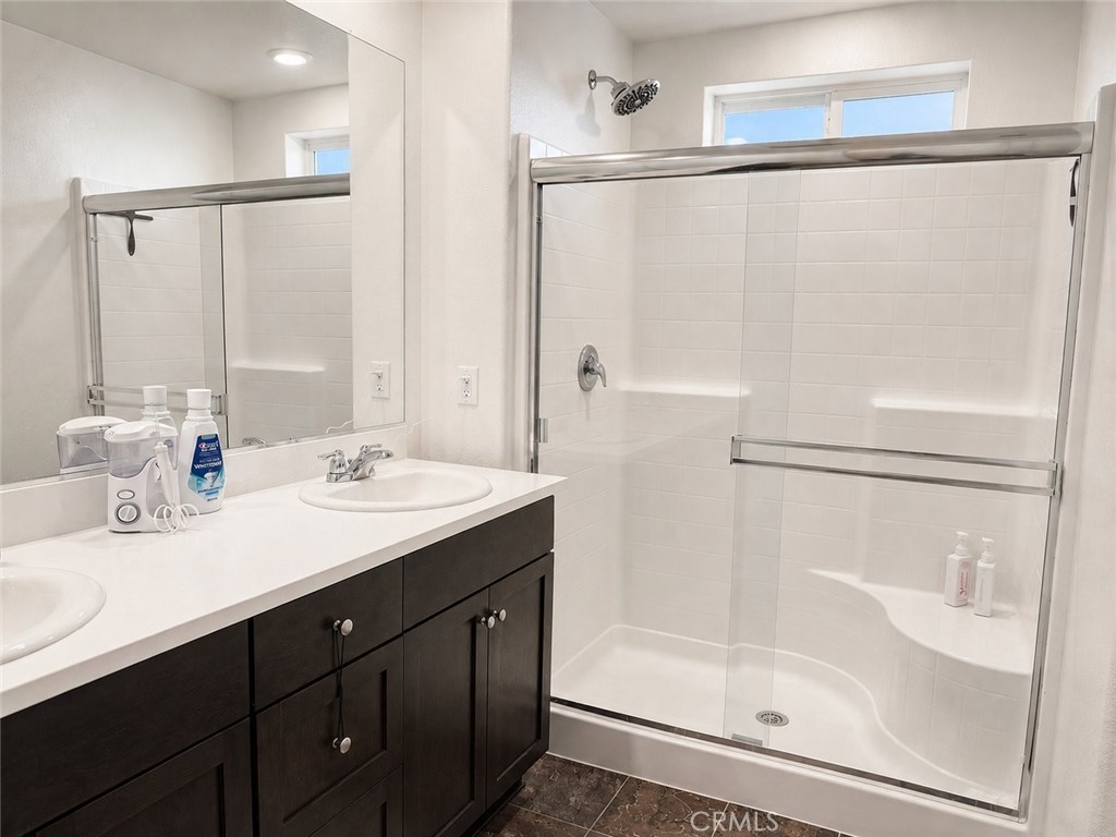 5156 Rowel Street Property Photo 13