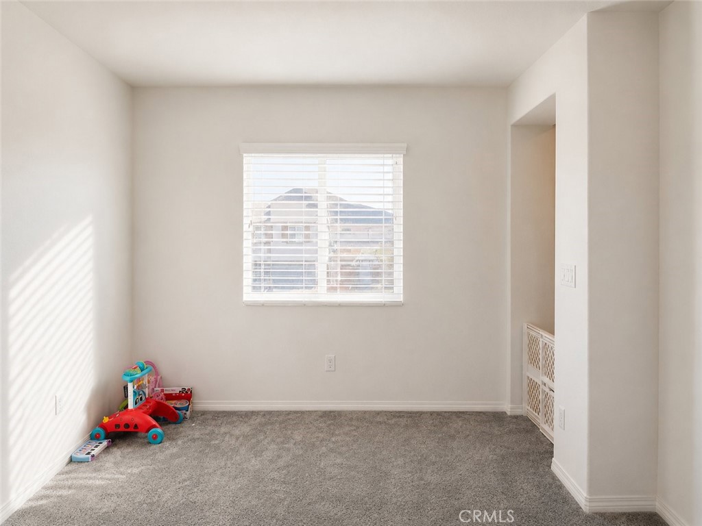 5156 Rowel Street Property Photo 18