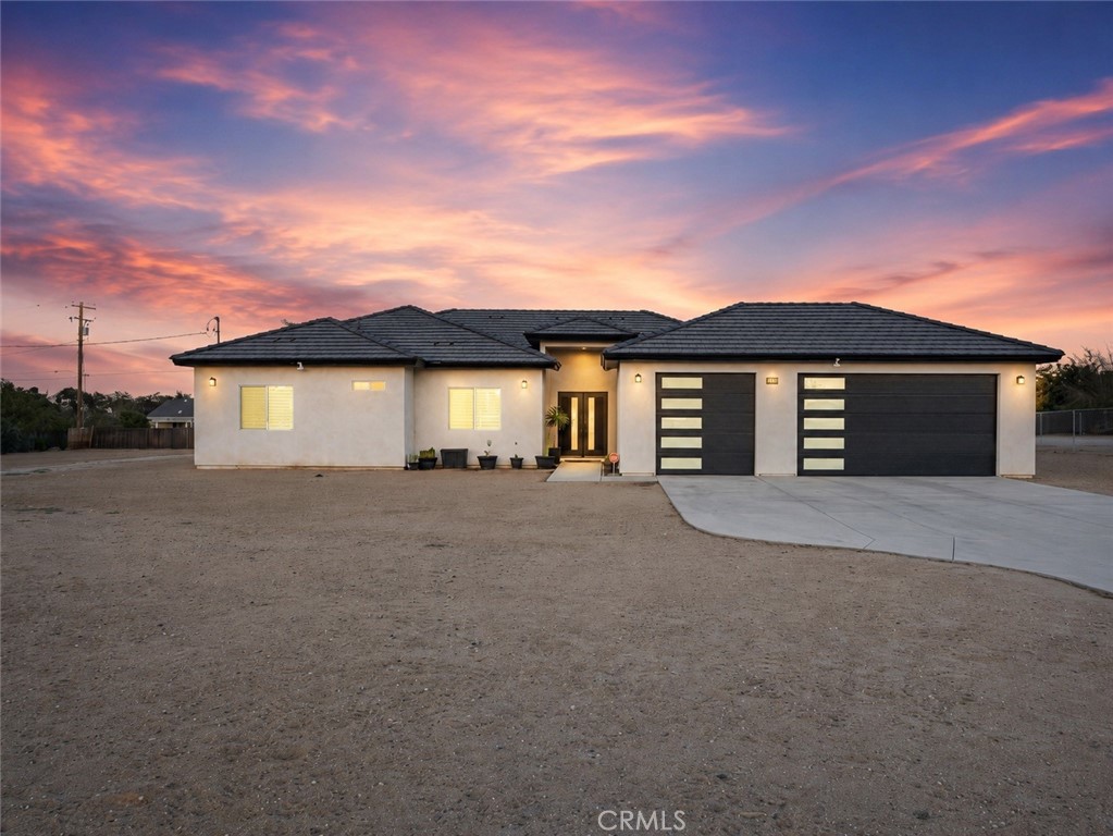 11383 Maple Property Photo 1