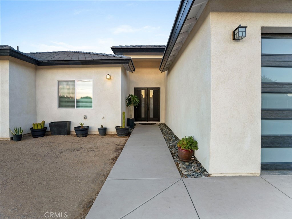 11383 Maple Property Photo 3