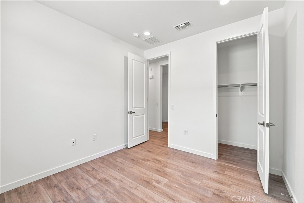 3253 E Avenue J-4 Property Photo 21