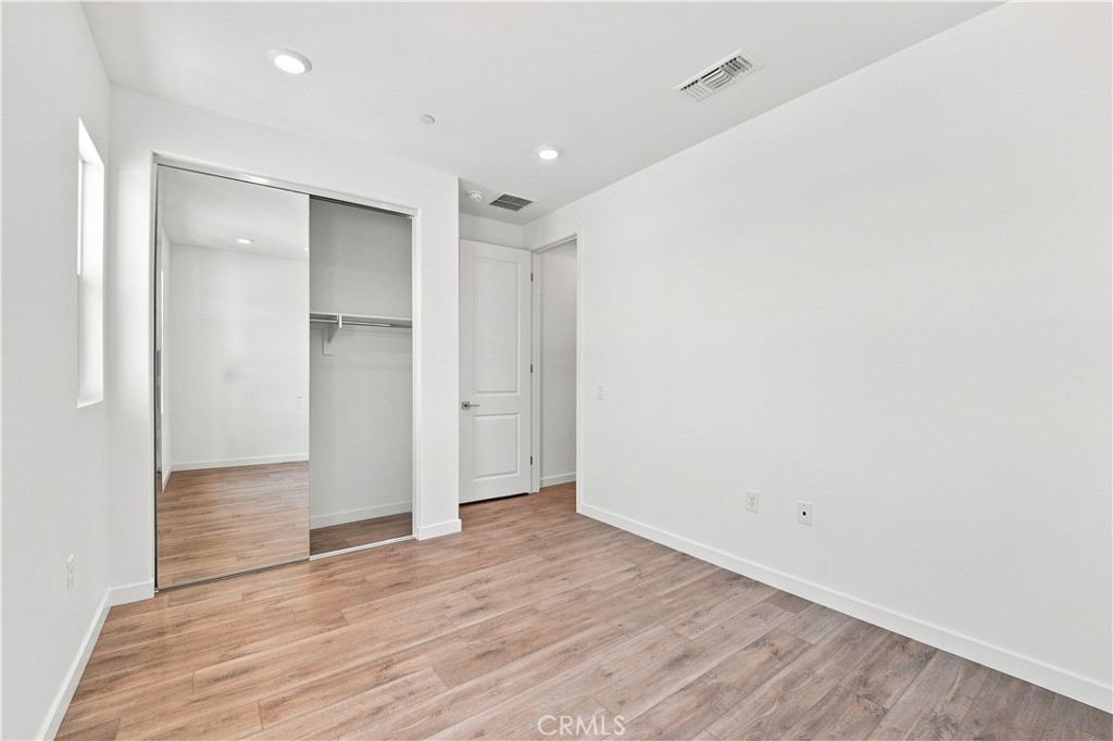 3253 E Avenue J-4 Property Photo 23