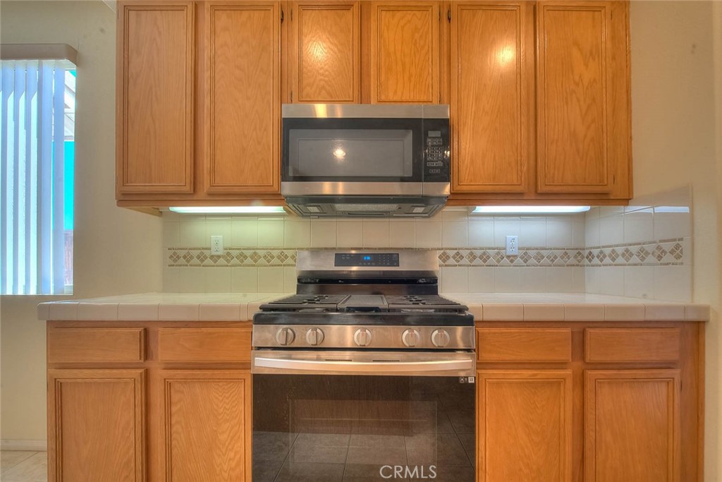 14990 Lexington Property Photo 31