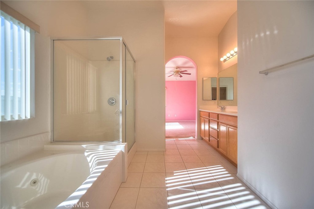 14990 Lexington Property Photo 44