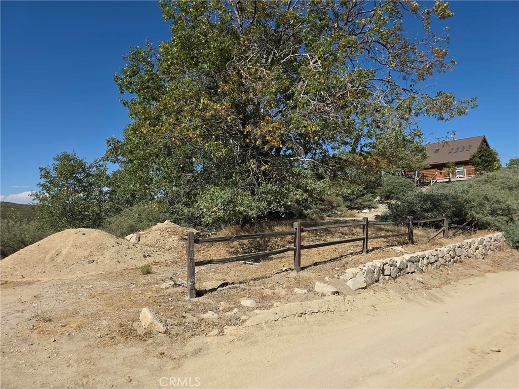 718 Cypress Road Property Photo 5