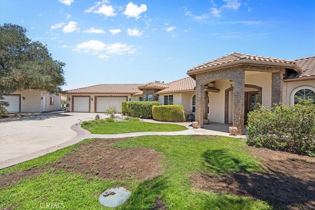 26690 Skyrocket Property Photo 5