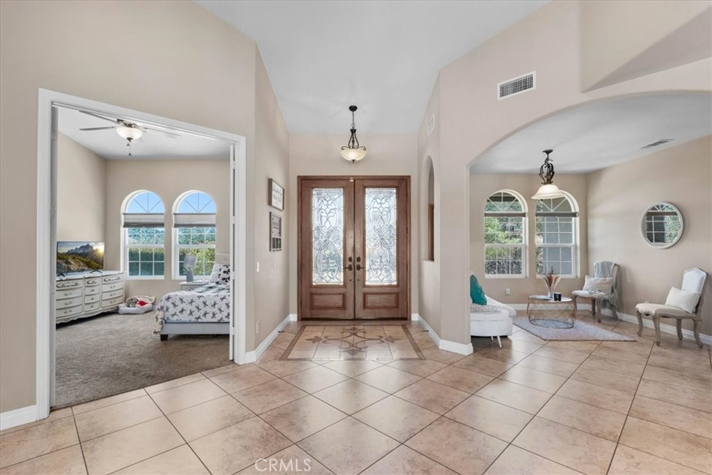 26690 Skyrocket Property Photo 7