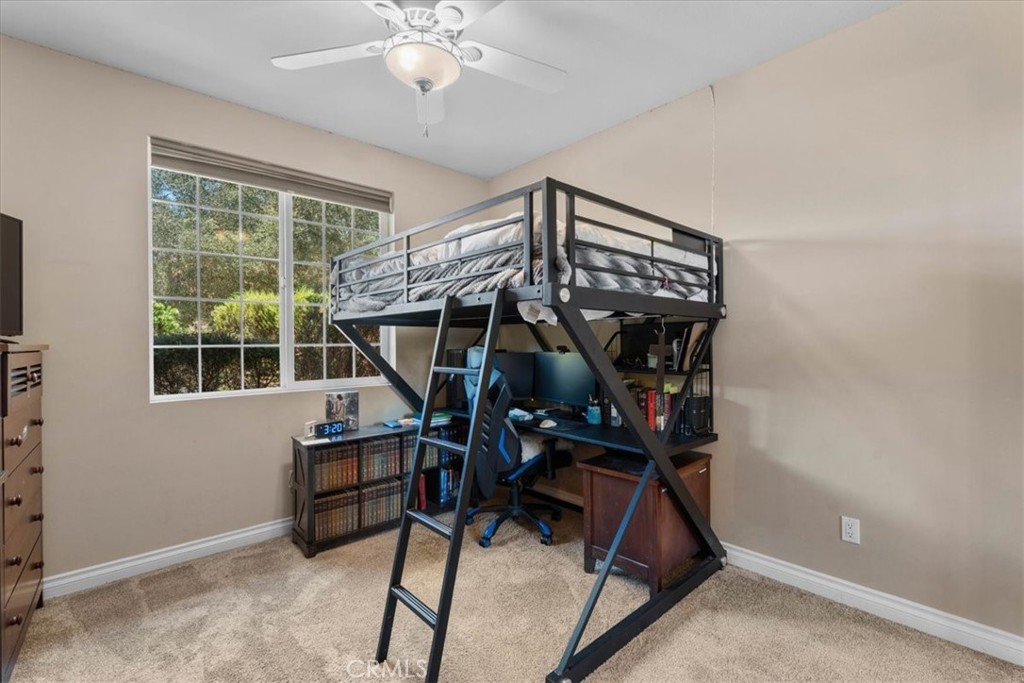 26690 Skyrocket Property Photo 32