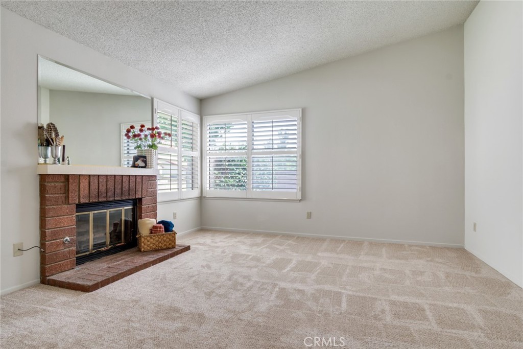 9858 Madera Court Property Photo 8