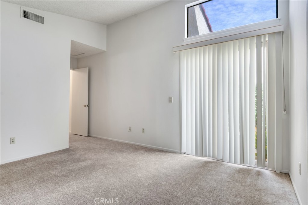 9858 Madera Court Property Photo 14