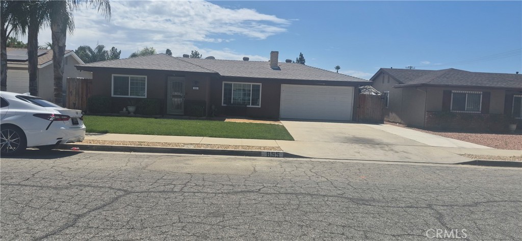 855 Cameo Avenue Property Photo 1