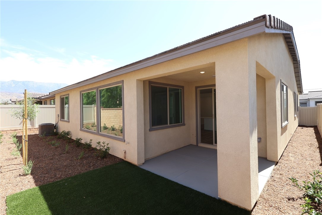 1569 Winding Sun Drive Property Photo 3