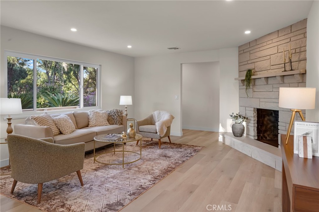 1235 Cedar Property Photo 6