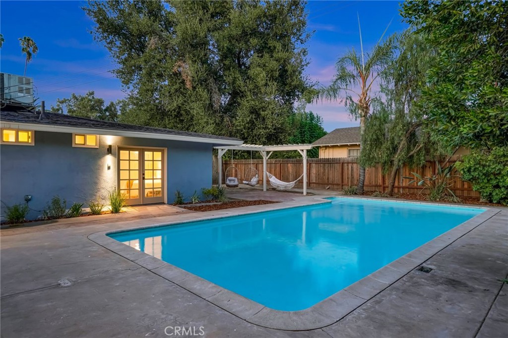 1235 Cedar Property Photo 44