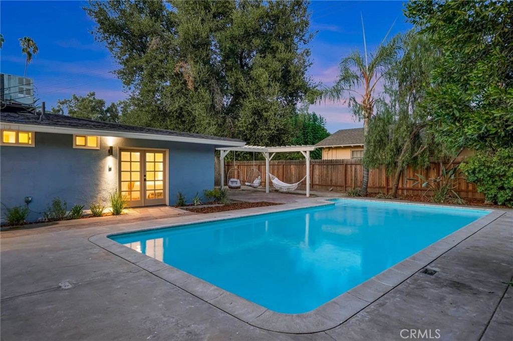 1235 Cedar Property Photo 44