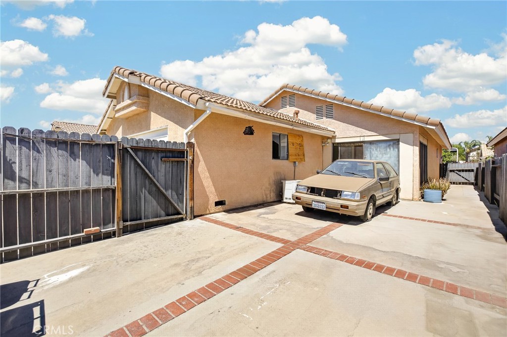 3033 W Fruitvale Property Photo 13