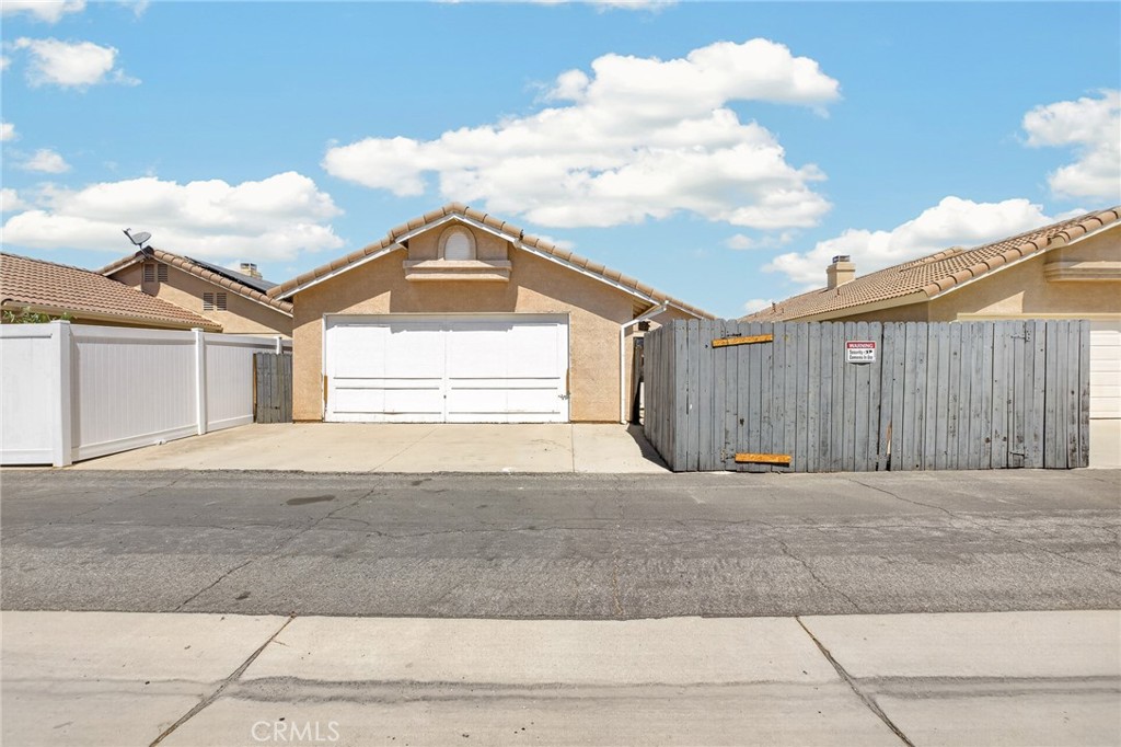 3033 W Fruitvale Property Photo 16
