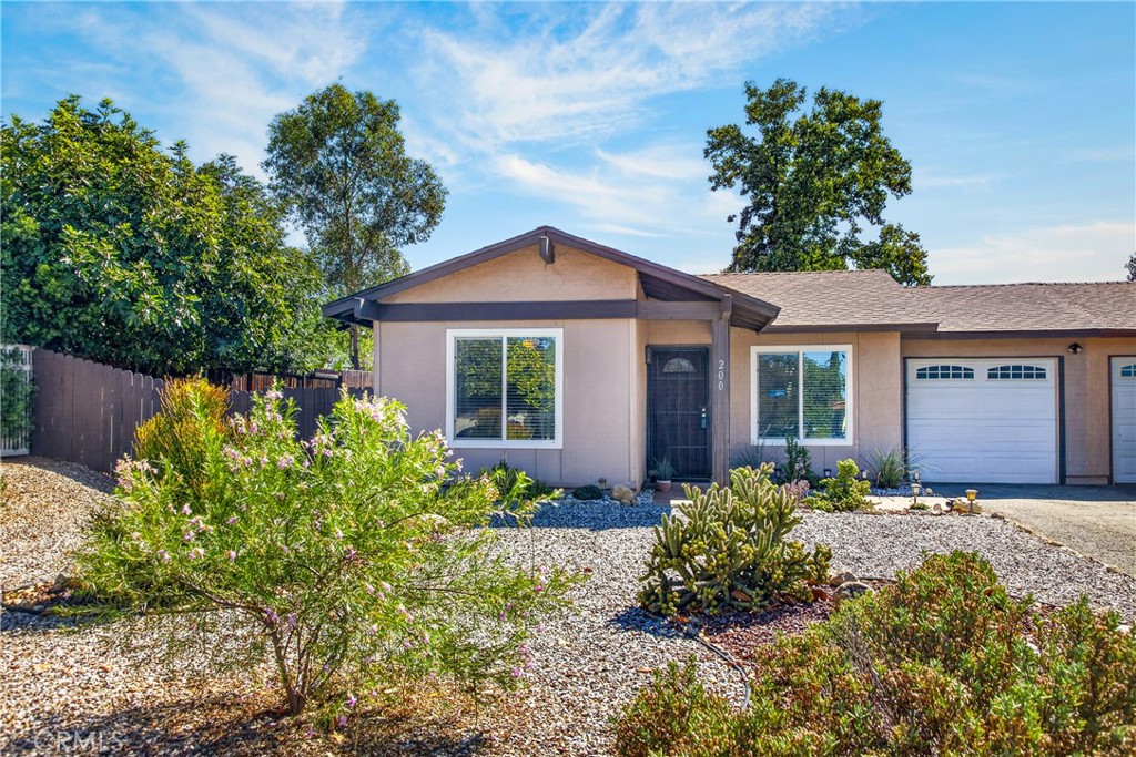 200 Janan Court Property Photo 1