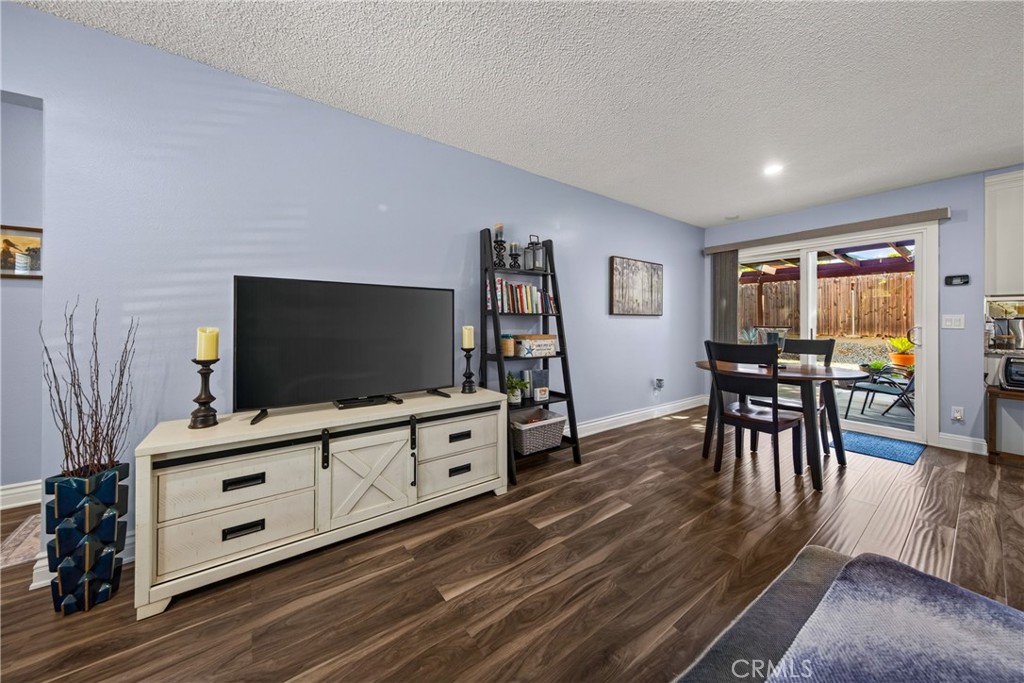 200 Janan Court Property Photo 8