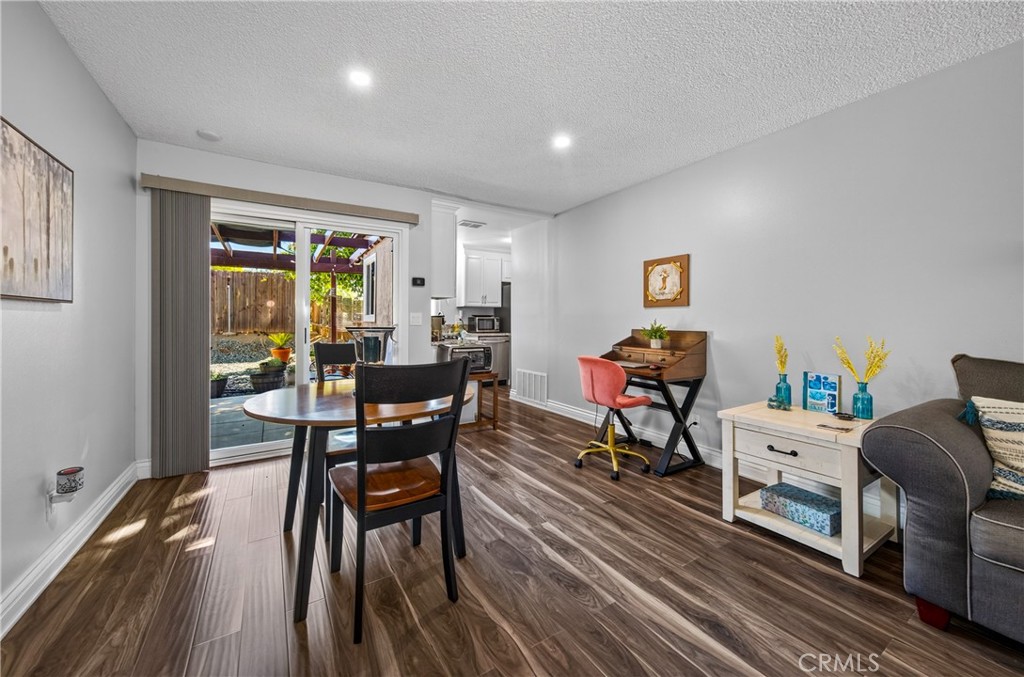 200 Janan Court Property Photo 9