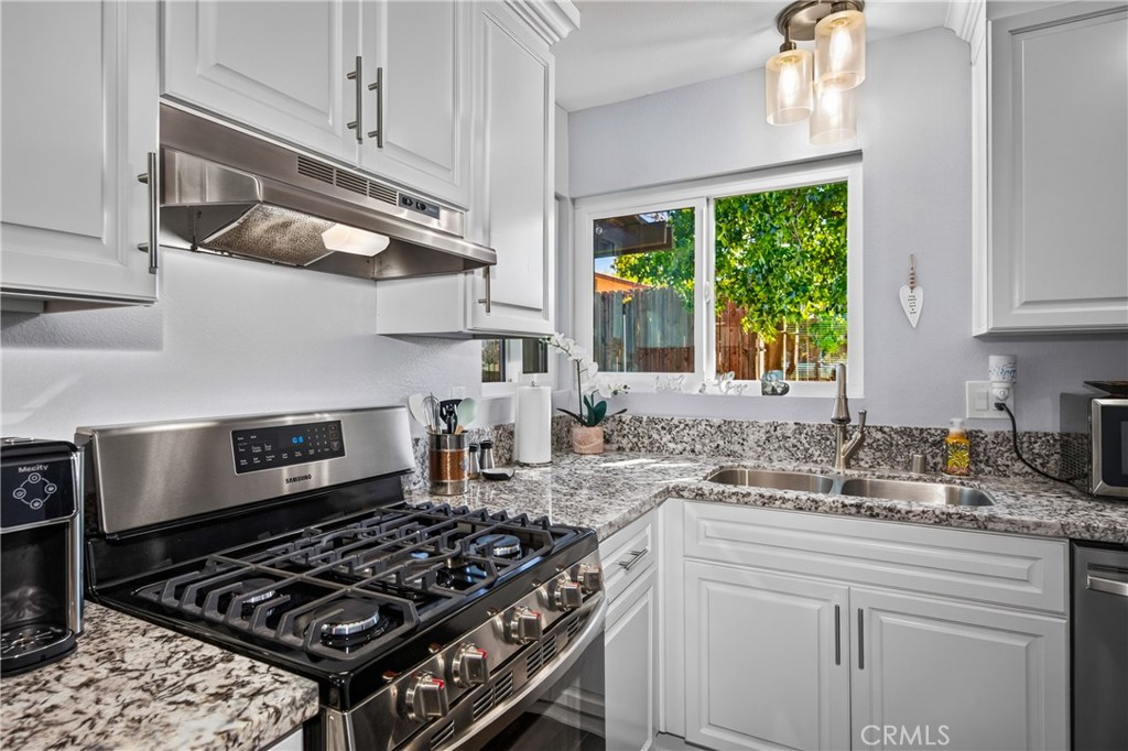200 Janan Court Property Photo 12