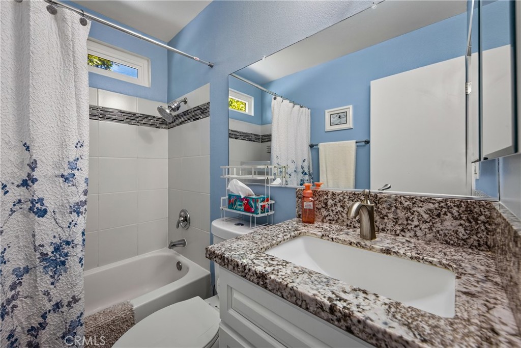 200 Janan Court Property Photo 14