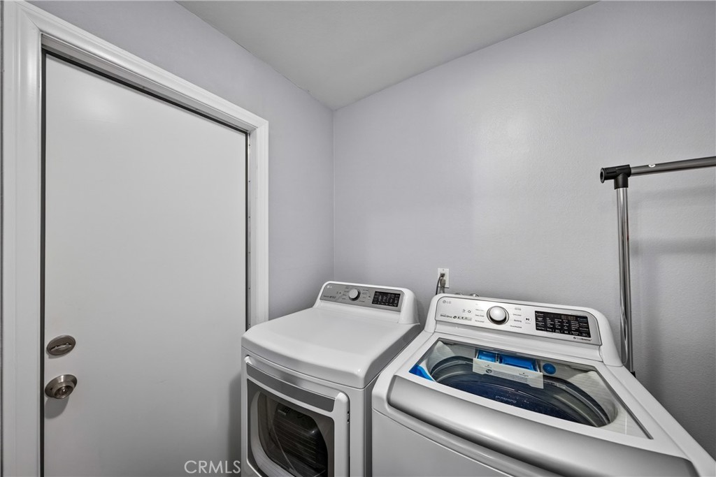 200 Janan Court Property Photo 17