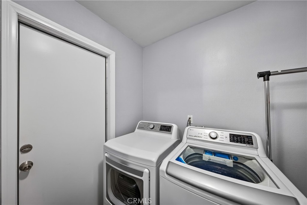 200 Janan Court Property Photo 17