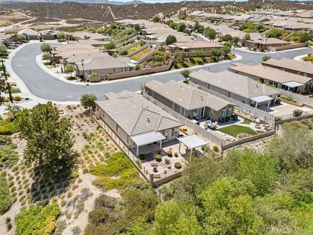 1670 Stellar Peak Property Photo 2