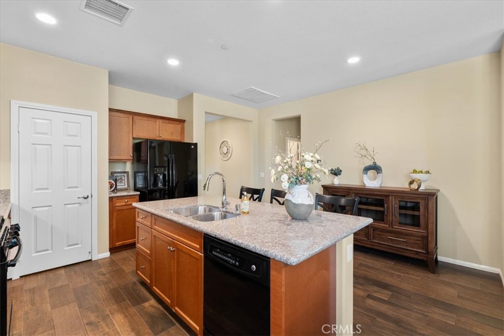 1670 Stellar Peak Property Photo 15