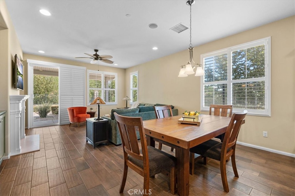 1670 Stellar Peak Property Photo 17
