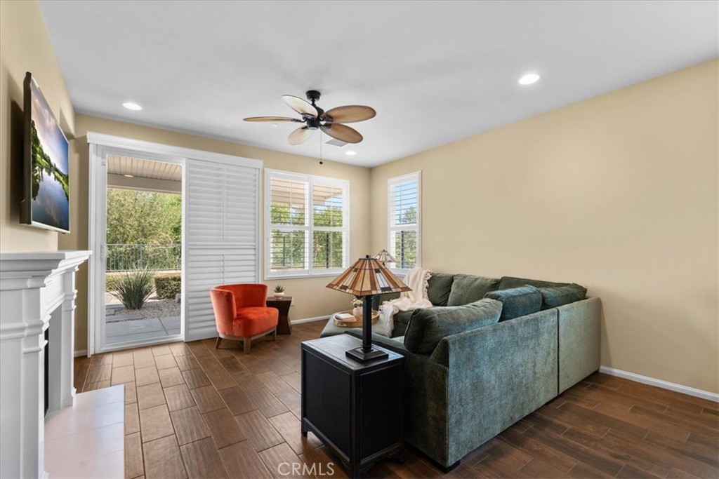 1670 Stellar Peak Property Photo 20