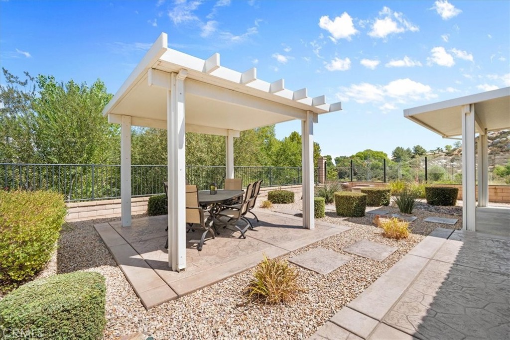 1670 Stellar Peak Property Photo 33