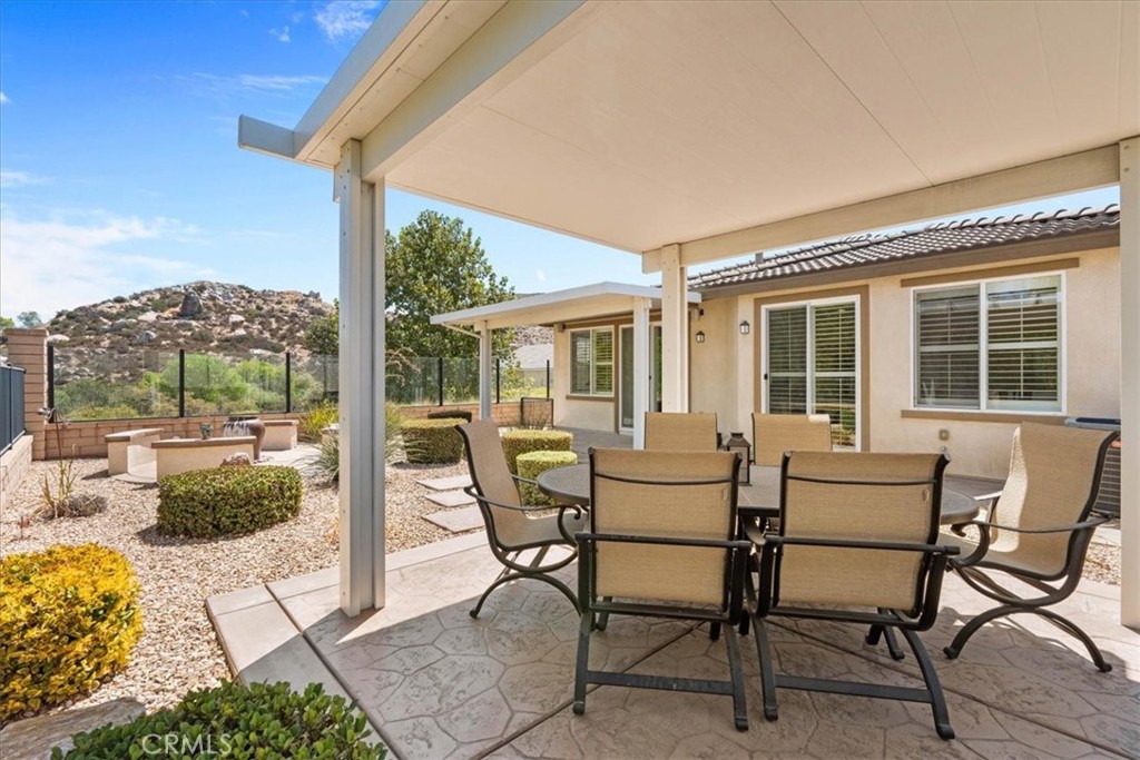 1670 Stellar Peak Property Photo 33