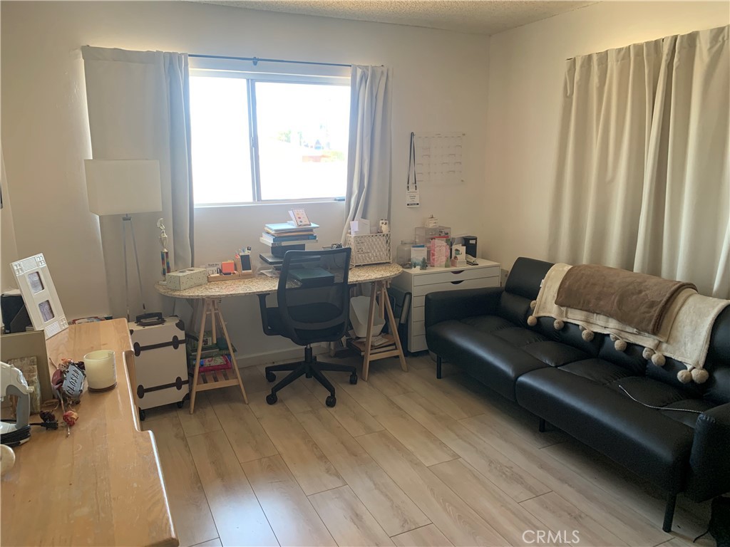22730 Temco Street Property Photo 4