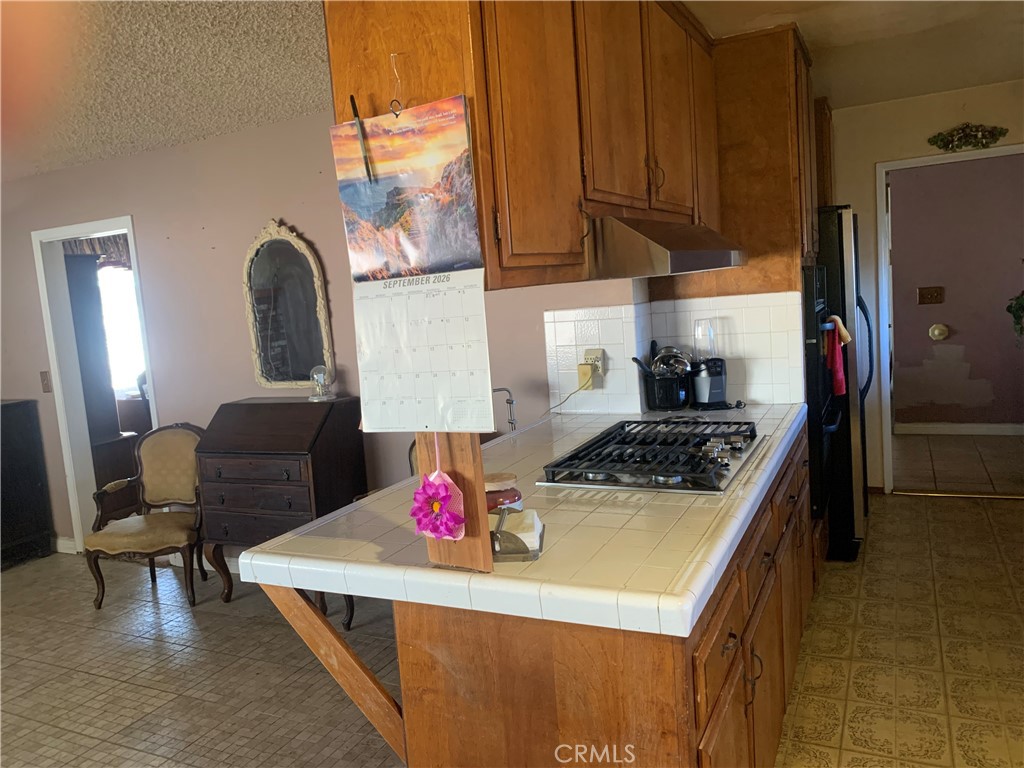 22730 Temco Street Property Photo 8